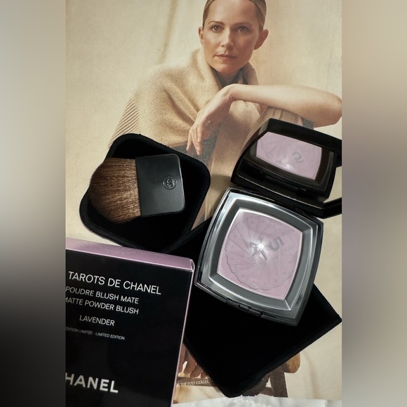 CHANEL Other - - New - LIMITED EDITION - LES TAROTS DE CHANEL - LAVENDER - dec 2024